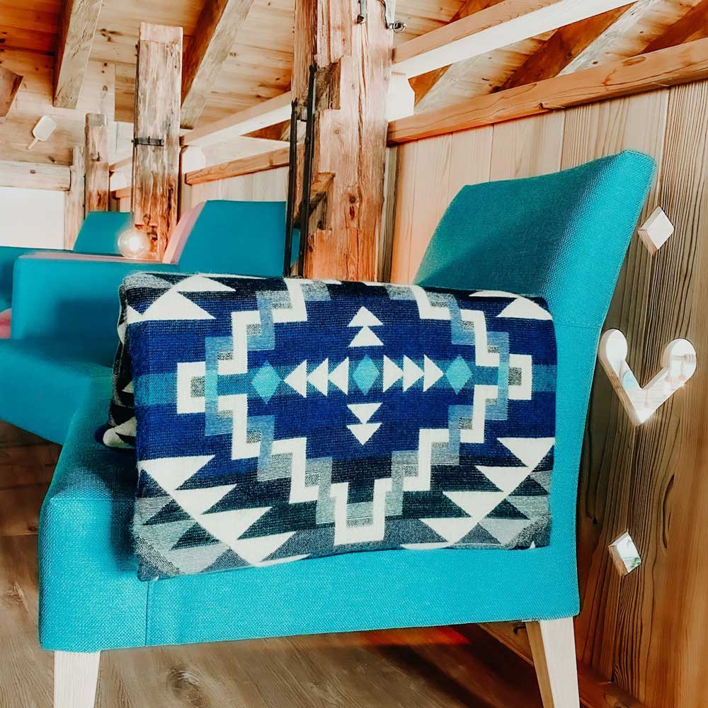 Sesselüberwurf Ethno Design- blau aus den Anden
