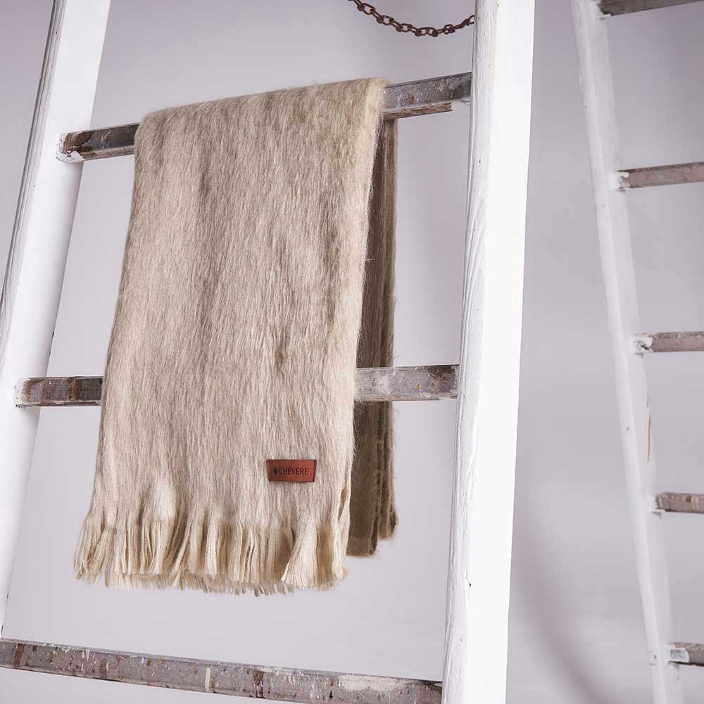 Stola dunkel beige aus Naturfaser