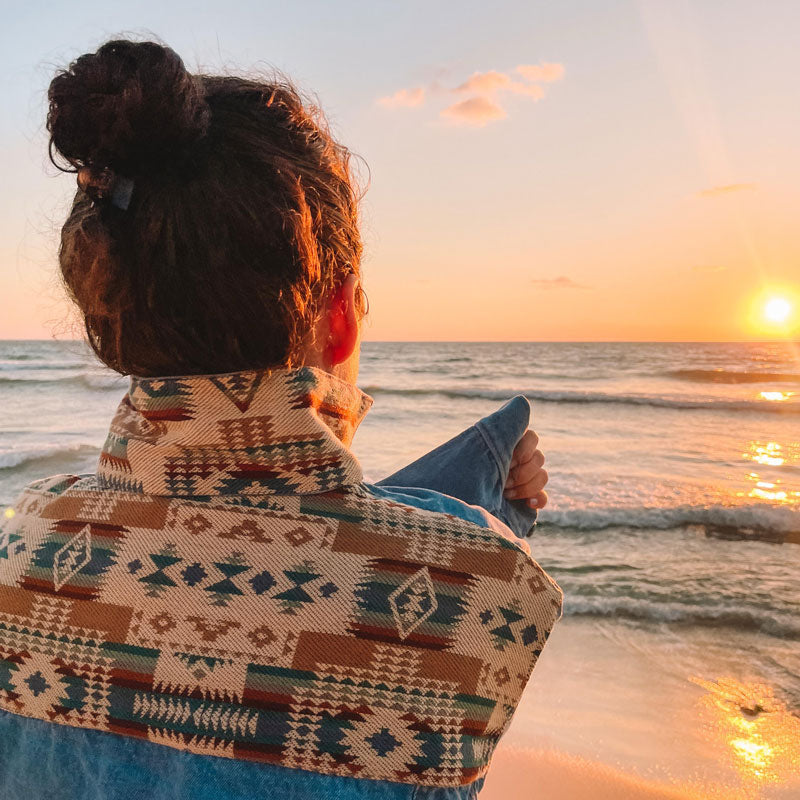 abenteuer jacke, reise jacke, wander jeansjacke, jacke mit geometrische muster, denim jacke aus den anden