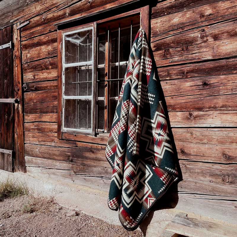 Kuscheldecke mit Inka-Muster, Decke Ethno, Kuscheldecke Bohemian-Design, Decke mit geometrische Muster