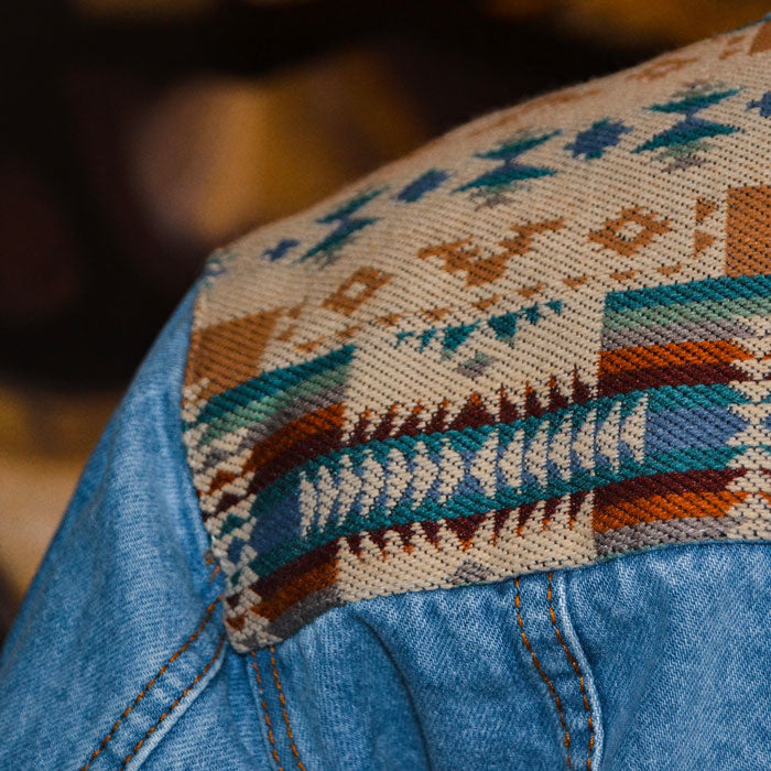 Boho Jacke, Jacke mit Boho-Applikationen, Jeansjacke Ethno, Denimjacke Bohostyle 